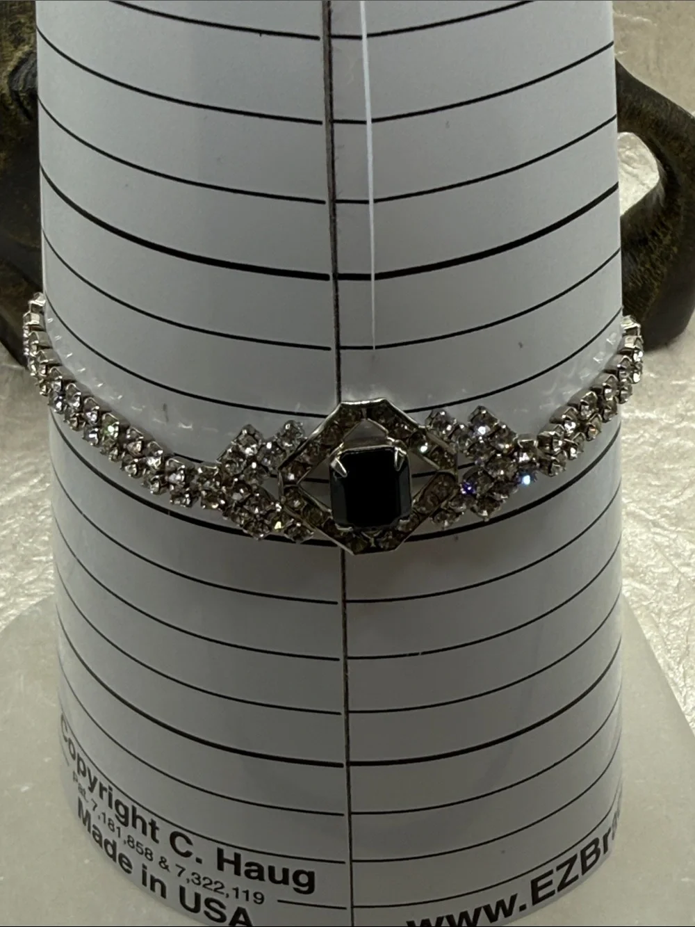 N/A elegant crystal